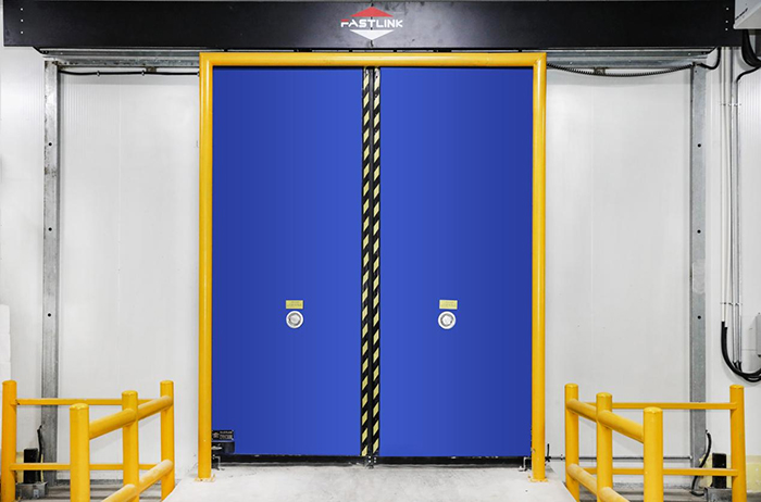 باب جرار عالي السرعة للتخزين البارد