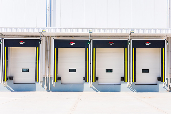 أبواب صناعية مقطعية