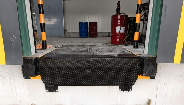 رافعة تسوية رصيف تلسكوبية